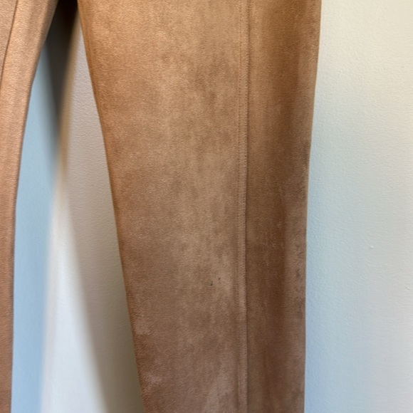 Soft velour brown/tan pant - Picture 7 of 7